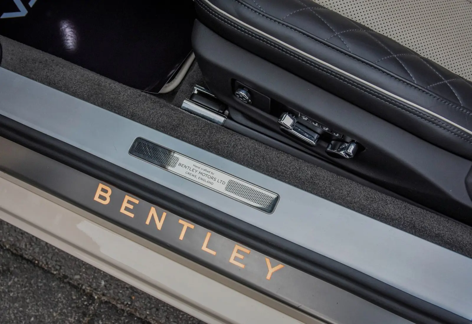 Bentley Continental GTC 4.0 V8 * MULLINER * TOURING * COMFORT *  - 50112