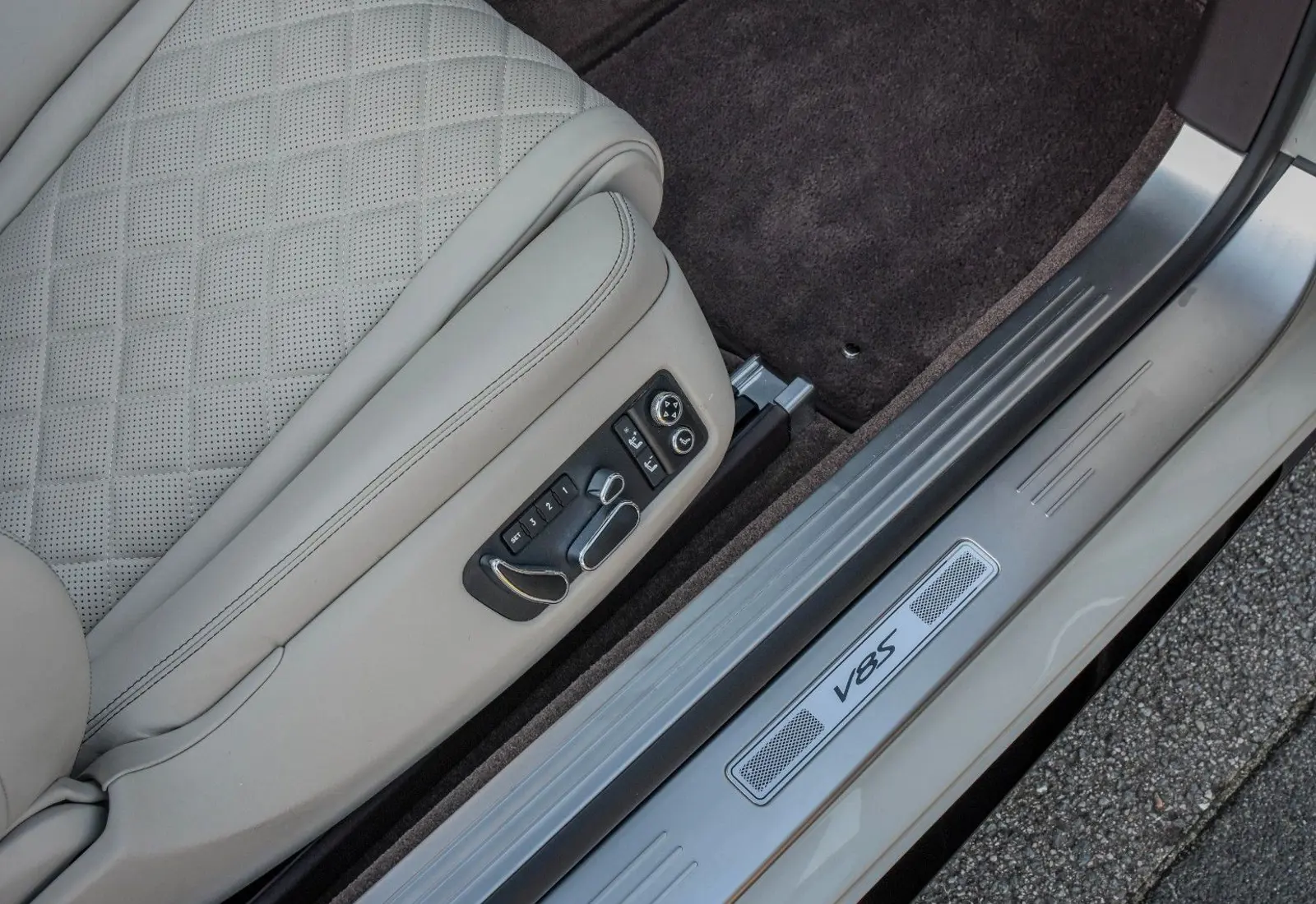 Bentley Continental GTC V8 S * 1. OWNER * MULLINER * MASSAGE *  - 45954