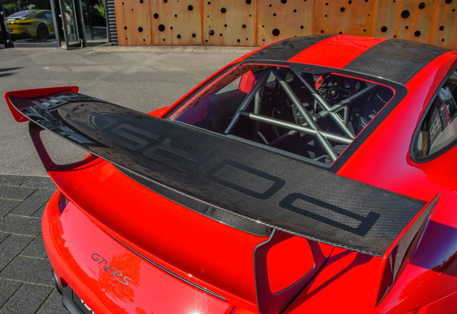 Porsche 911 GT2 RS * WEISSACH * 1.HAND * NUR 537 KM * CLUBSPORT - 45153