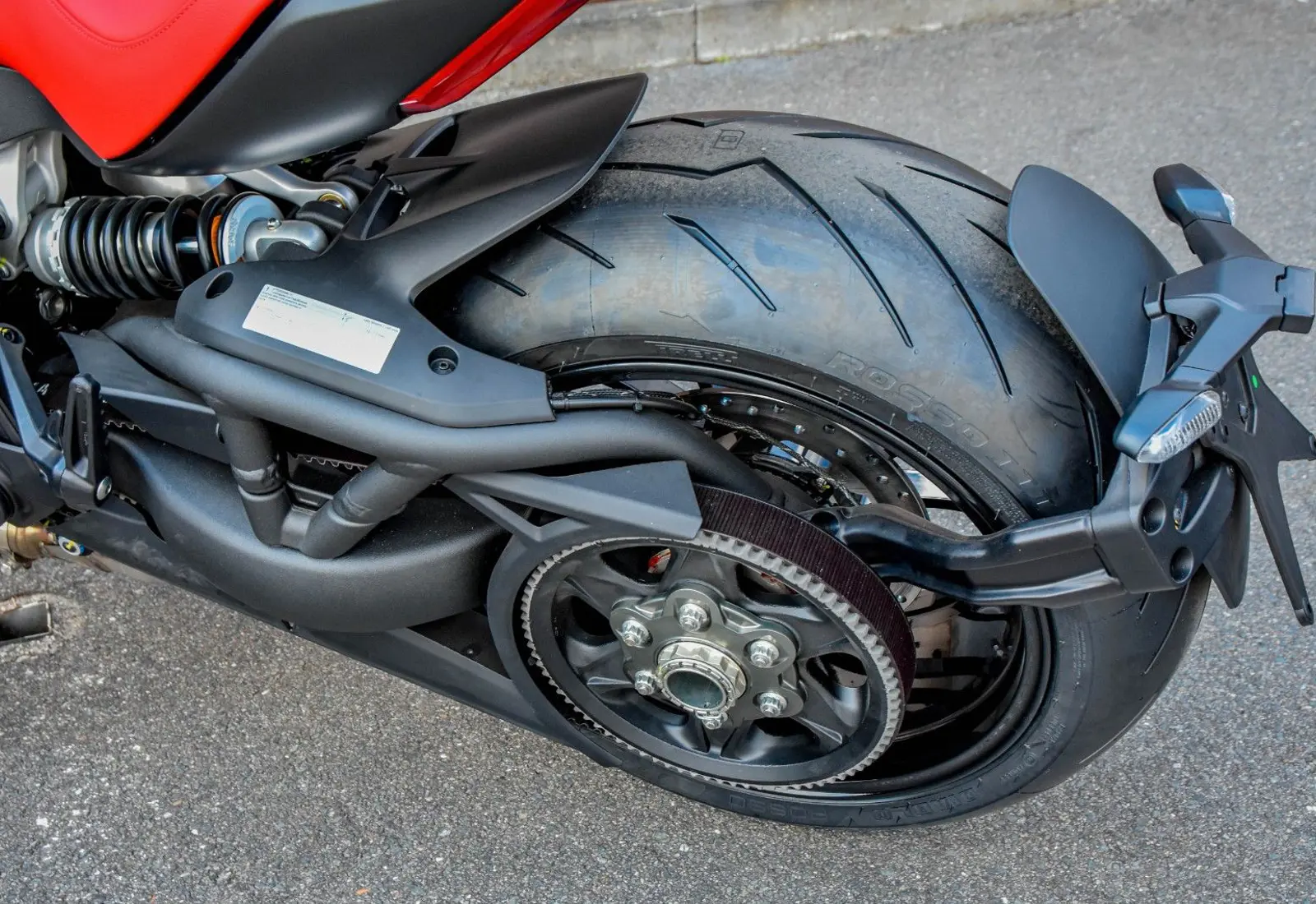 Ducati X-Diavel Nera * POLTRONA FRAU * 1 OF 500 * LIMITED ED - 44741